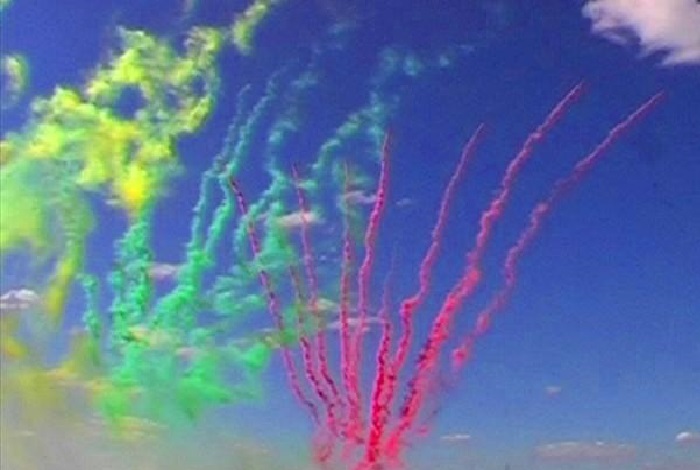 Дневные салюты со склада - Ноябрьск | noyabrsk.salutsklad.ru